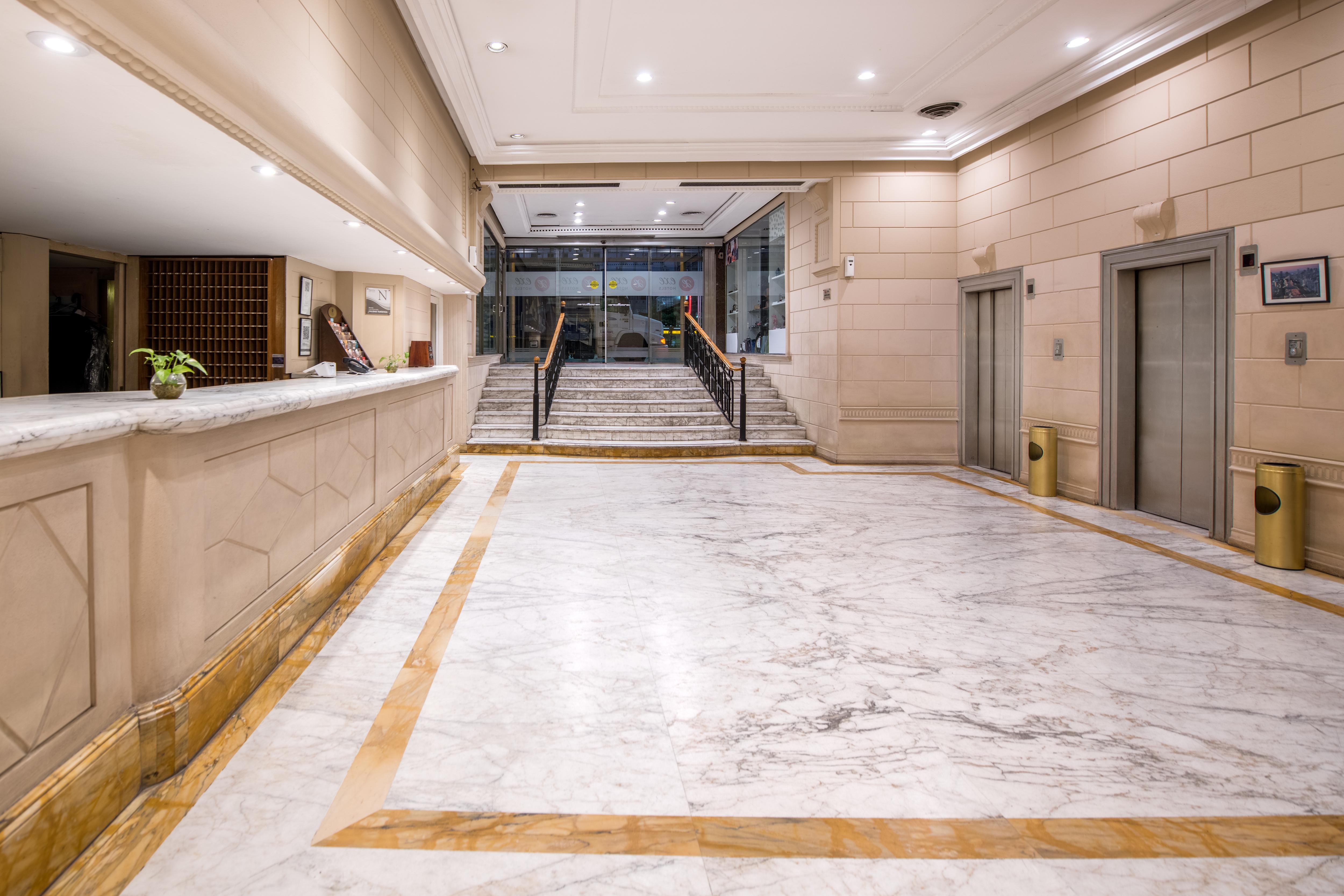 Exe Hotel Colon Buenos Aires Kültér fotó